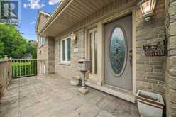 195 VICTORIA ROAD N | Guelph Ontario | Slide Image Four