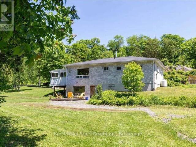 410 ETWELL ROAD Huntsville Ontario, P1H 2J2 - 4 Bedrooms Home For Sale