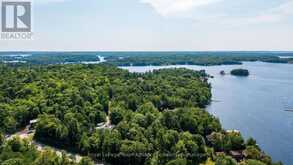 12 PERRAULTS BAY ROAD | Parry Sound Ontario | Slide Image Four