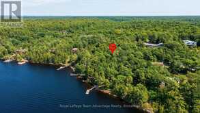 12 PERRAULTS BAY ROAD | Parry Sound Ontario | Slide Image Seven