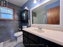 25 JORDAN DRIVE | North Huron Ontario | Slide Image Fourteen