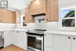 361 NELSON STREET | Stratford Ontario | Slide Image Eighteen