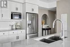 17 - 107 WESTRA DRIVE | Guelph Ontario | Slide Image Eighteen