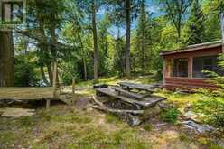 24 SOUTH CRANE LAKE ROAD | The Archipelago Ontario | Slide Image Thirty