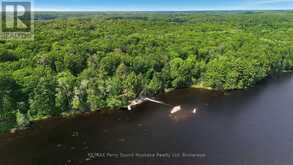 24 SOUTH CRANE LAKE ROAD | The Archipelago Ontario | Slide Image One