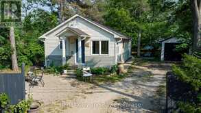 217 DUNKERRON AVENUE | Wasaga Beach Ontario | Slide Image Thirty-seven