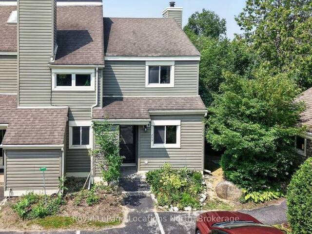253 - 13 HARBOUR STREET W Collingwood Ontario, L9Y 5B4 - 2 Bedrooms Condo For Sale