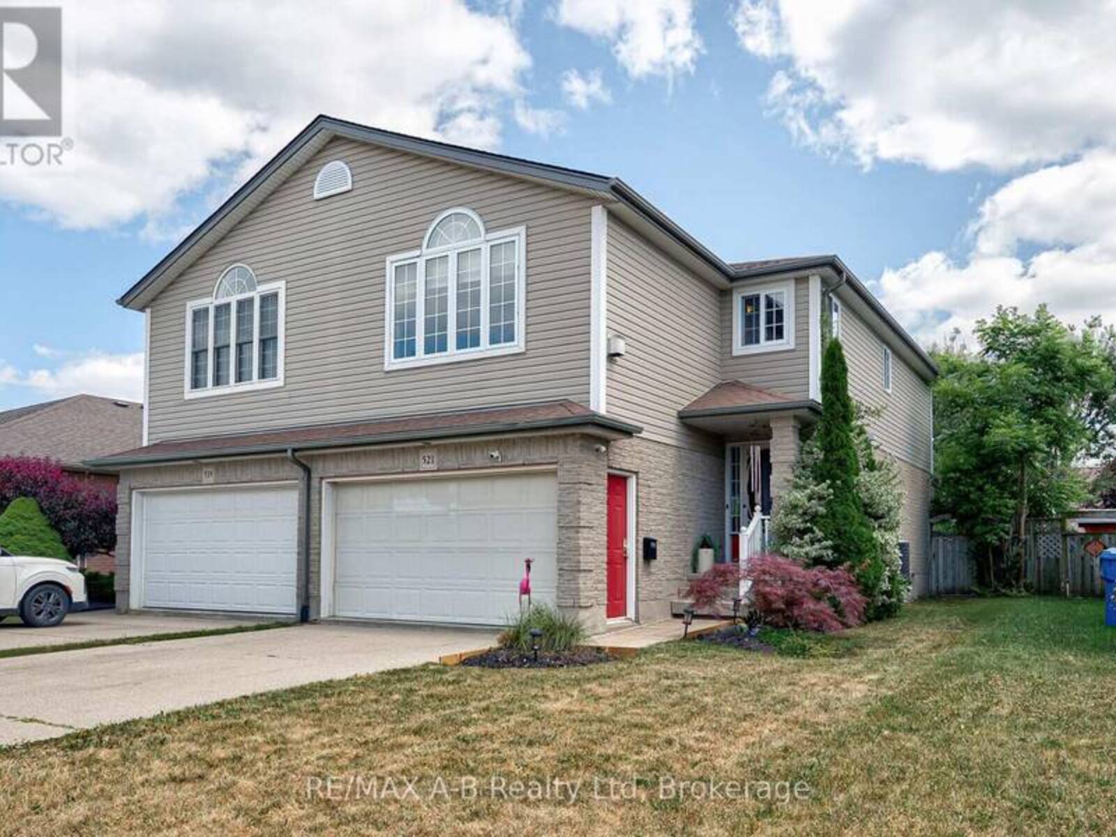 521 NELSON STREET, Stratford, Ontario N5A 2K8