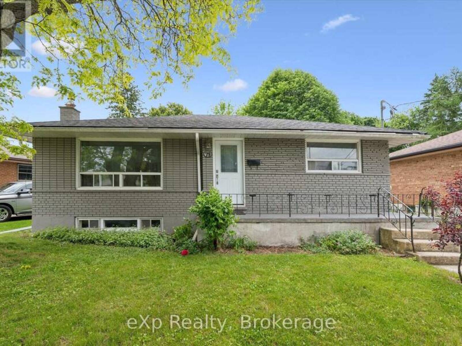 79 DUMBARTON STREET, Guelph, Ontario N1E 3T5