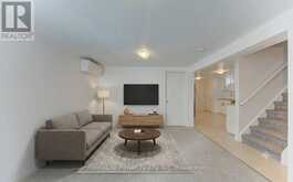 136 DUNSMERE DRIVE | Kitchener Ontario | Slide Image Twelve