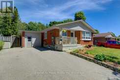 136 DUNSMERE DRIVE | Kitchener Ontario | Slide Image Two