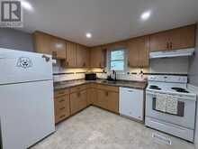 512 18TH STREET E | Owen Sound Ontario | Slide Image Thirteen