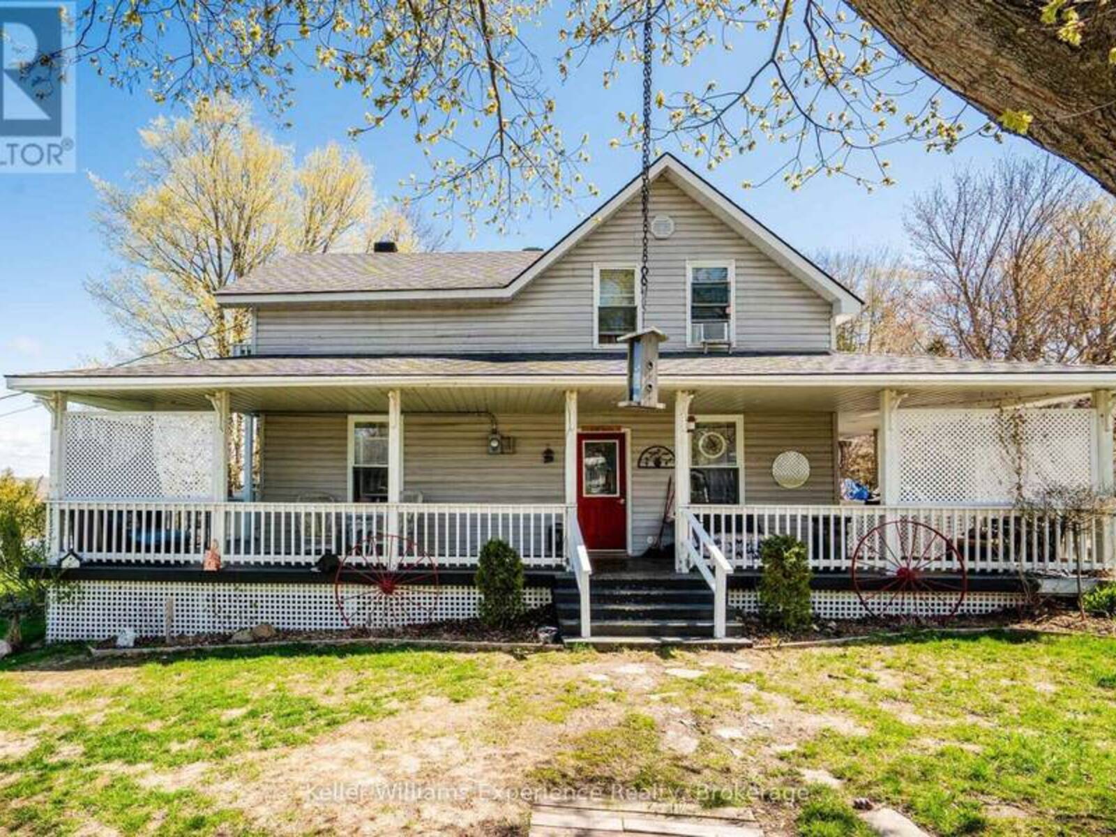 107 PINE STREET, Waubaushene, Ontario L0K 2C0