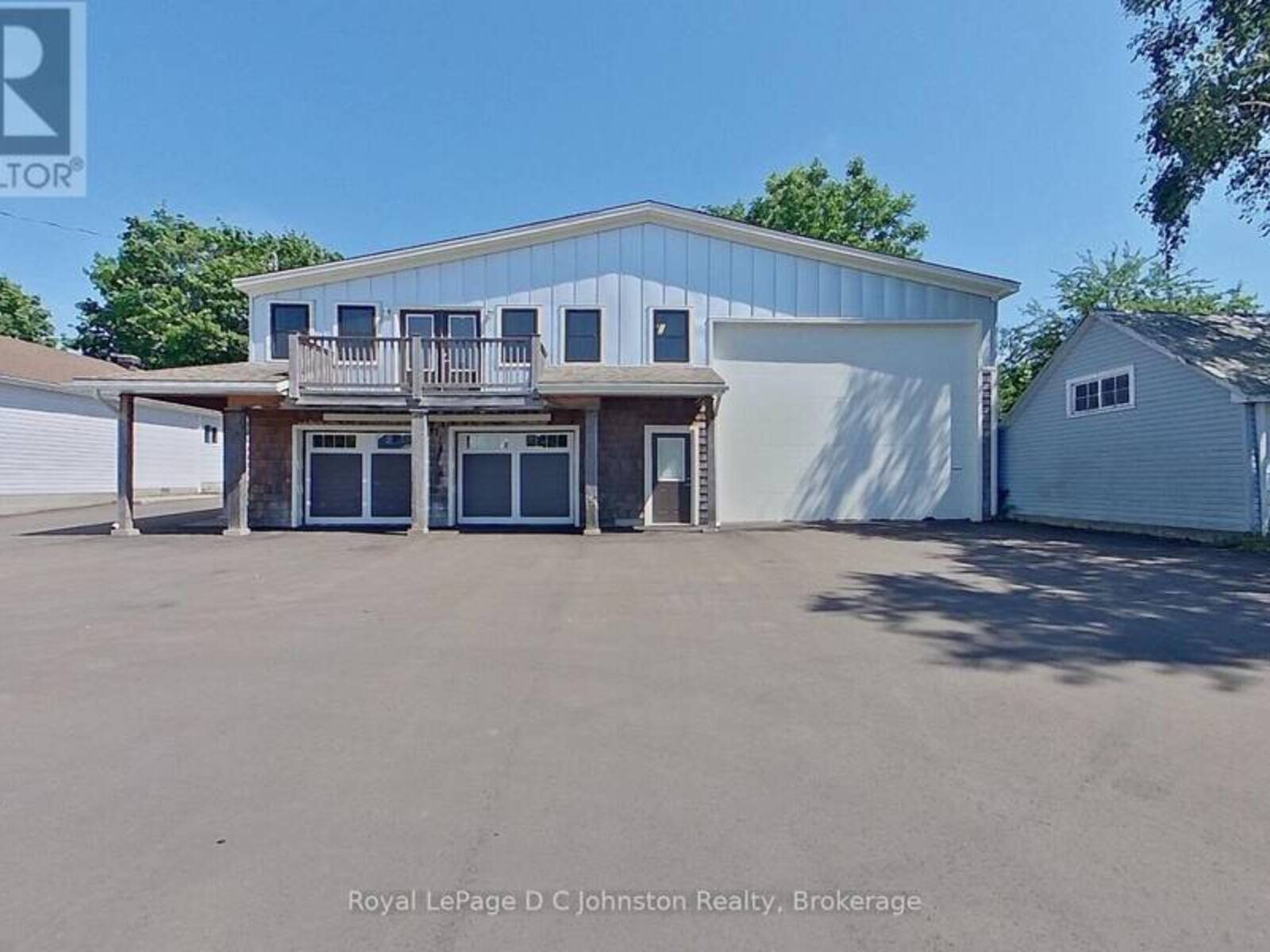 61 WATER STREET, Southampton, Ontario N0H 2L0