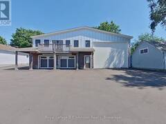 61 WATER STREET Southampton Ontario, N0H 2L0