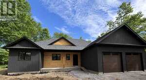 49 BEAUFORT CRESCENT | Tiny Ontario | Slide Image Two