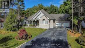 60 MARTYN DRIVE | Wasaga Beach Ontario | Slide Image Two