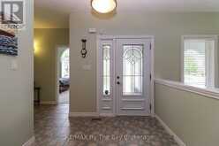 60 MARTYN DRIVE | Wasaga Beach Ontario | Slide Image Five