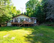 1423 DEER LAKE NARROWS ROAD | Lake of Bays Ontario | Slide Image Three