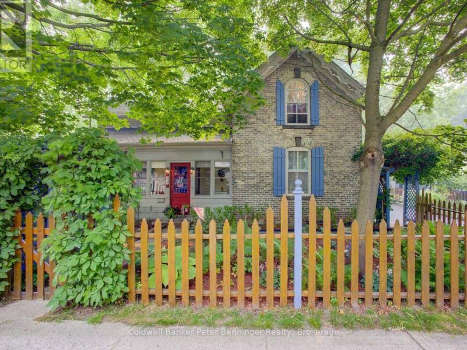 817 OLDE VICTORIA STREET, Kincardine, Ontario N2Z 2B4