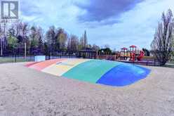 32 TEMAGAMI TRAIL | Wasaga Beach Ontario | Slide Image Eighteen