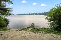 1064 ROAD 3200 | Gravenhurst Ontario | Slide Image Seven