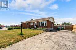 382 HURON ROAD | Goderich Ontario | Slide Image Two
