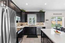 39 WINDOVER DRIVE | Minden Hills Ontario | Slide Image Eight