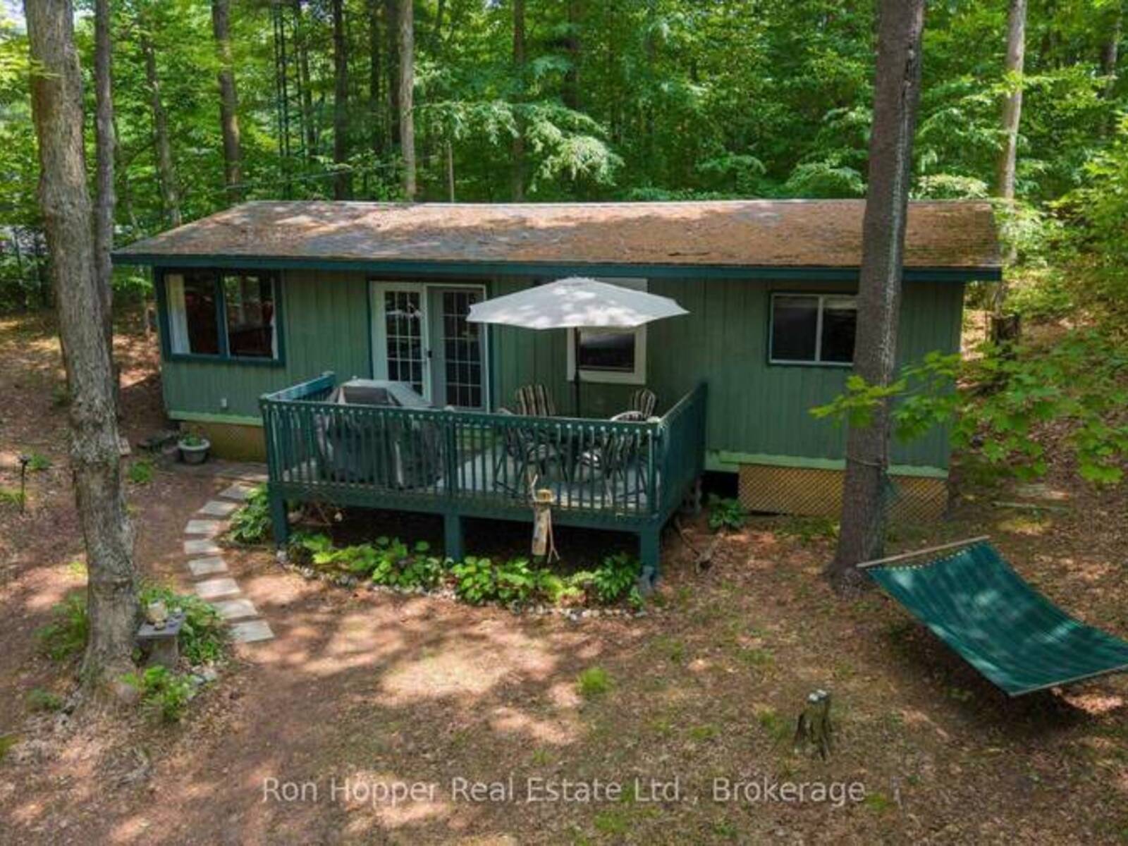 15 BURTON CRESCENT, Sauble Beach, Ontario N0H 2G0