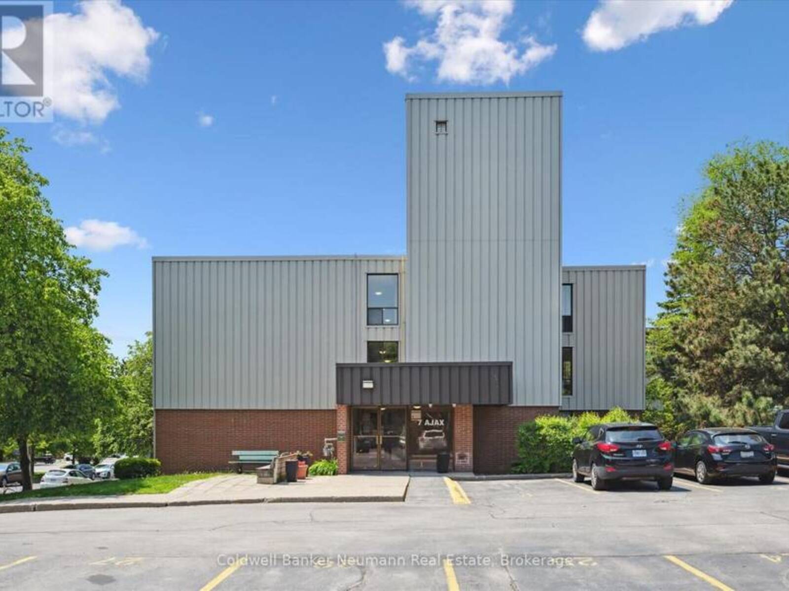 411 - 7 AJAX STREET, Guelph, Ontario N1H 2A9