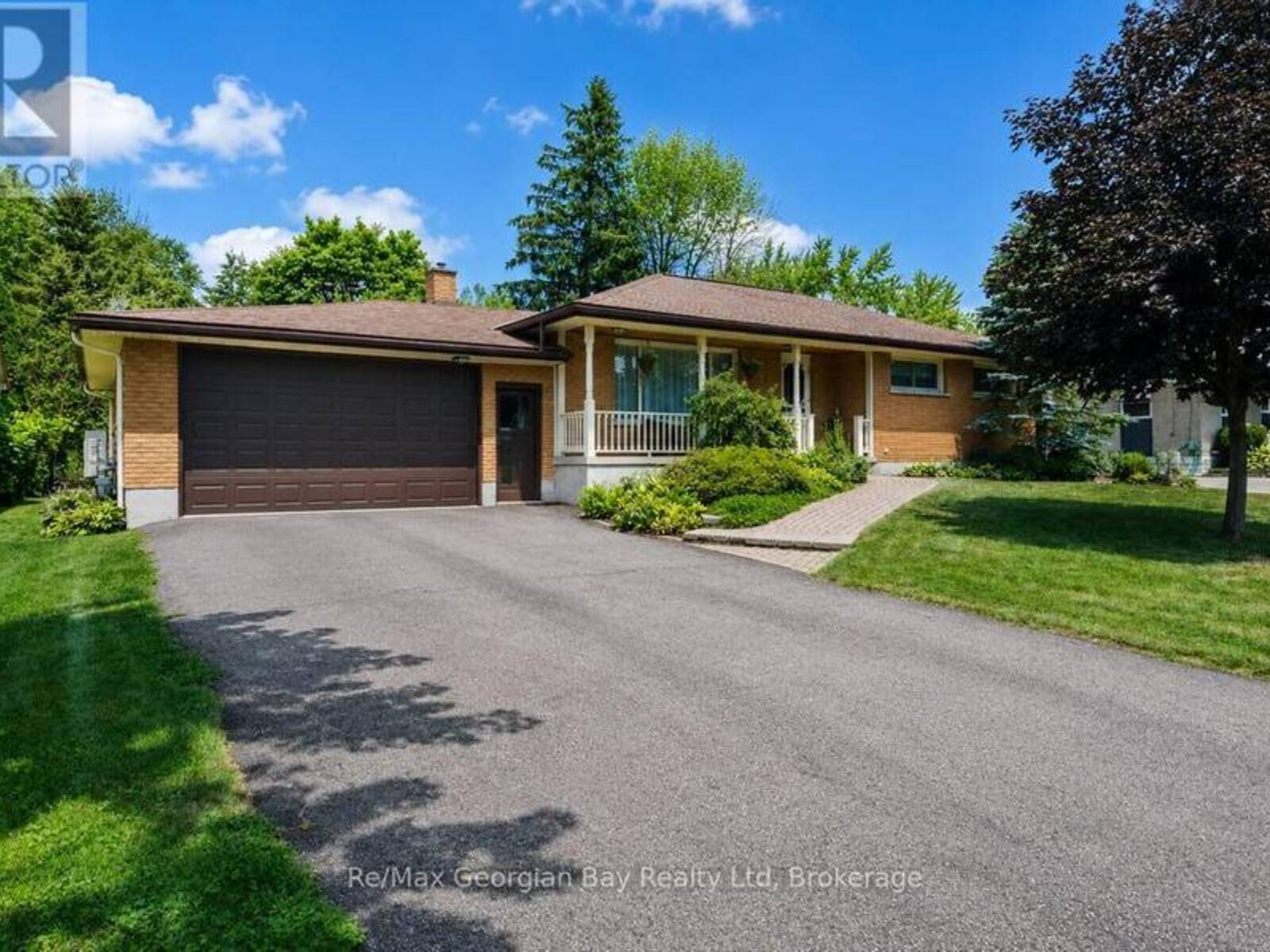 52 GRAY STREET, Coldwater, Ontario L0K 1E0
