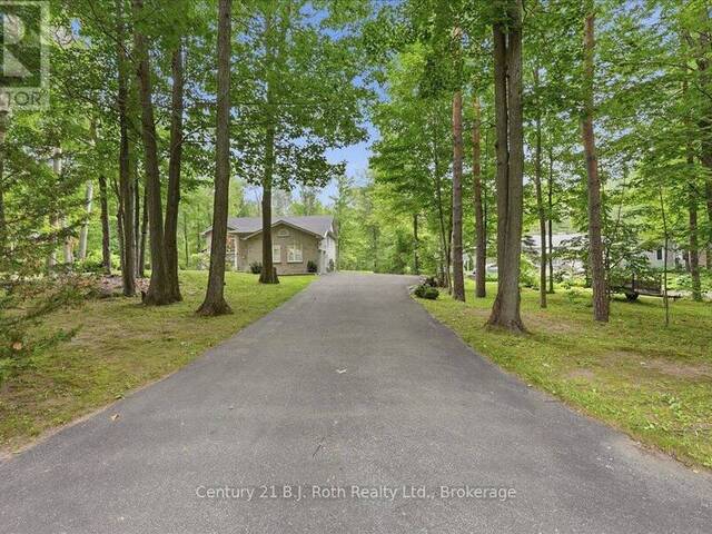 1439 CHAPMAN ROAD Penetanguishene Ontario, L9M 2B2 - 3 Bedrooms Home For Sale