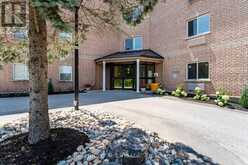 302 - 4 BECK BOULEVARD | Penetanguishene Ontario | Slide Image Four