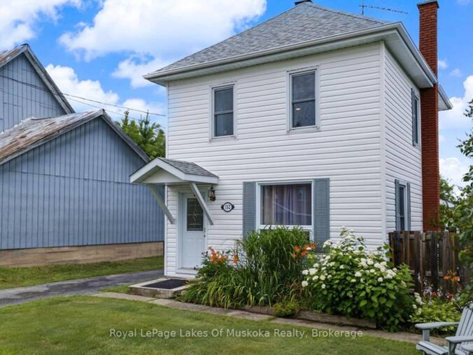 152 MAIN STREET, Burk's Falls, Ontario P0A 1C0