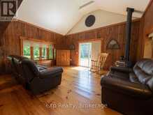84122 SAUERS LANE | Lucknow Ontario | Slide Image Ten