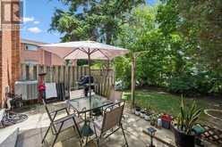 15 - 201 SILVERCREEK PARKWAY N | Guelph Ontario | Slide Image Twenty-one
