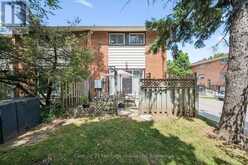 15 - 201 SILVERCREEK PARKWAY N | Guelph Ontario | Slide Image Twenty-three