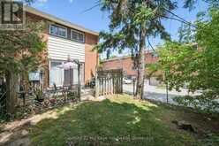 15 - 201 SILVERCREEK PARKWAY N | Guelph Ontario | Slide Image Twenty-four