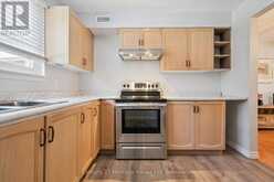 15 - 201 SILVERCREEK PARKWAY N | Guelph Ontario | Slide Image Two