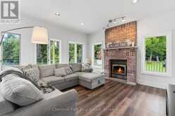 75 GLENDALE ROAD | Bracebridge Ontario | Slide Image Thirteen