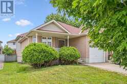 4 HAYWARD CRESCENT | Guelph Ontario | Slide Image One