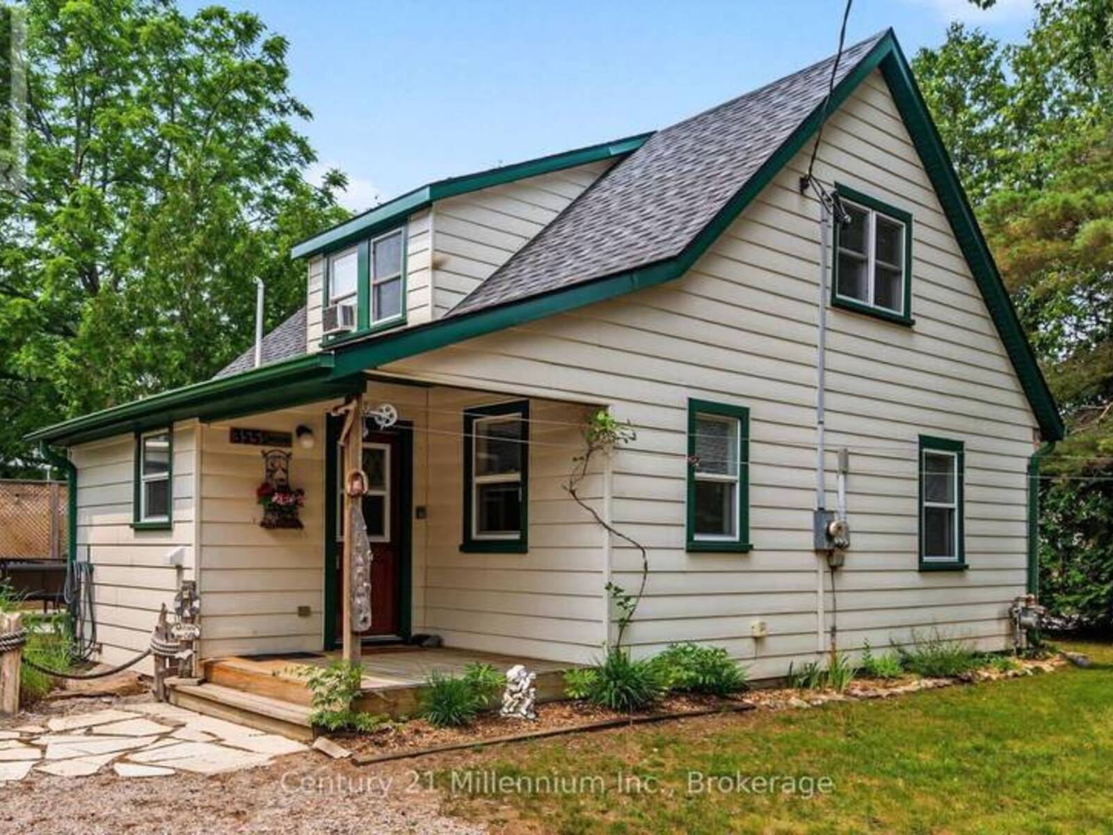 355 SPENCE STREET, Southampton, Ontario N0H 2L0