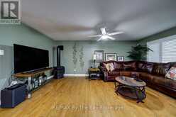 22 DOWNER CRESCENT | Wasaga Beach Ontario | Slide Image Ten