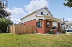 114 ELGIN AVENUE E | Goderich Ontario | Slide Image Three
