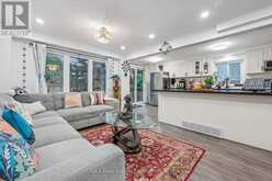 425 EXMOOR STREET | Waterloo Ontario | Slide Image Eight