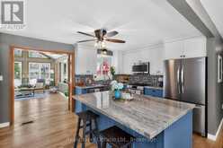 16 MUNDY AVENUE | Tiny Ontario | Slide Image Nine