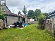 582 9TH STREET | Hanover Ontario | Slide Image Eighteen