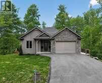 73 POLISH AVENUE | Penetanguishene Ontario | Slide Image One