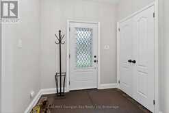 73 POLISH AVENUE | Penetanguishene Ontario | Slide Image Three