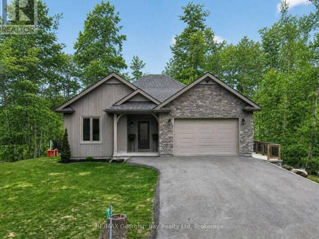 73 POLISH AVENUE Penetanguishene Ontario, L9M 1W8 - 4 Bedrooms Home For Sale